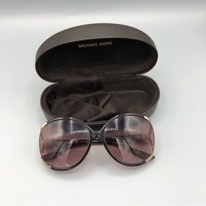 MICHAEL Michael Kors
Brown M3640s Sunglasses